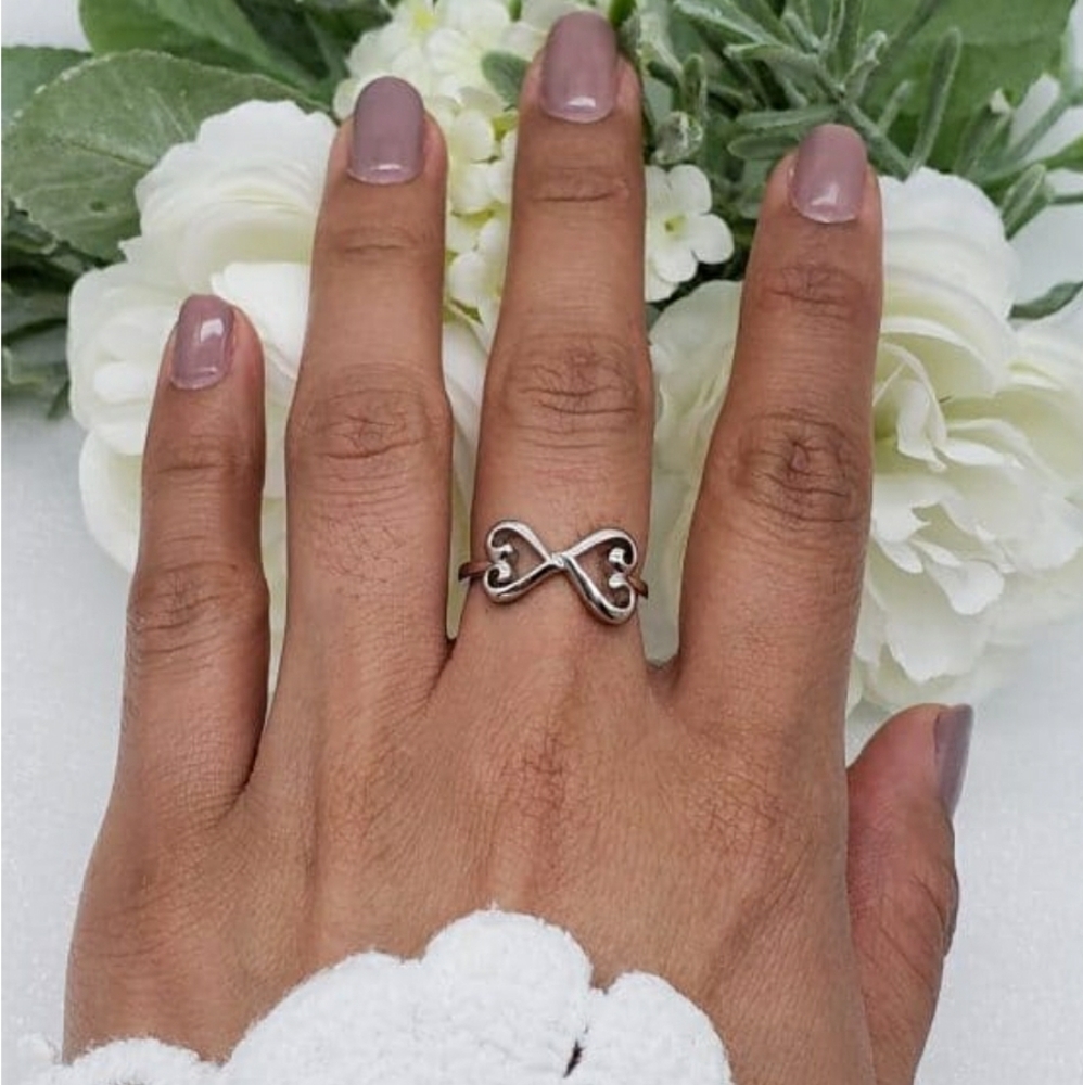 🥰 MY ROSIE HEART STERLING SILVER RING - Picture 4 of 4